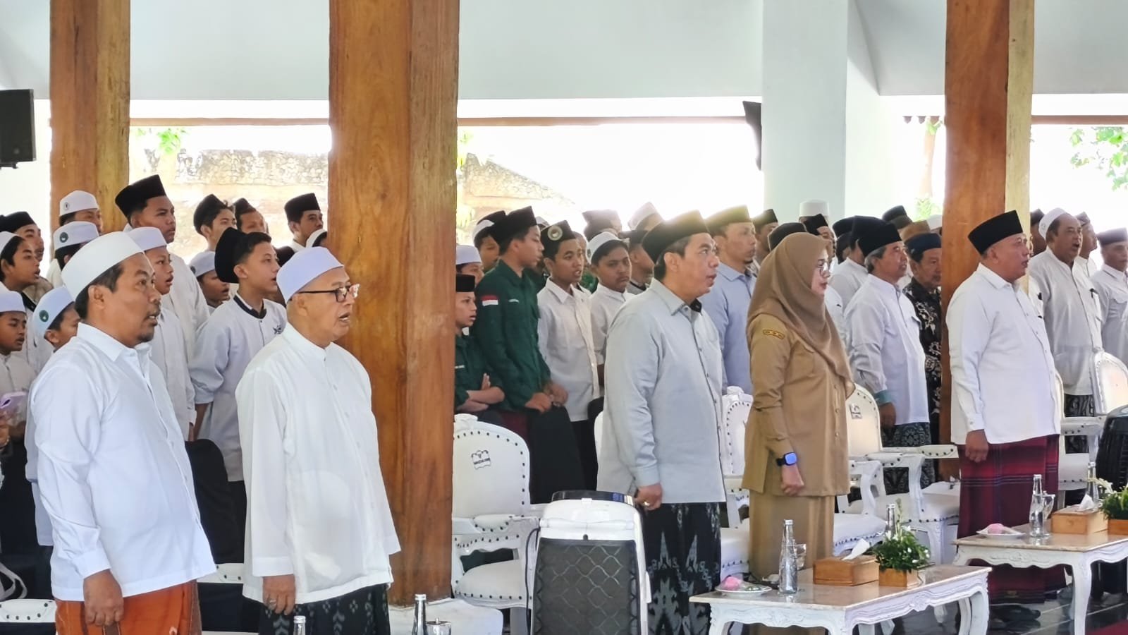 Kick Off Hari Santri 2025: Dari Pendopo Blambangan, Banyuwangi Gaungkan Spirit Santri Aman, Mandiri, dan Berdaya Digital