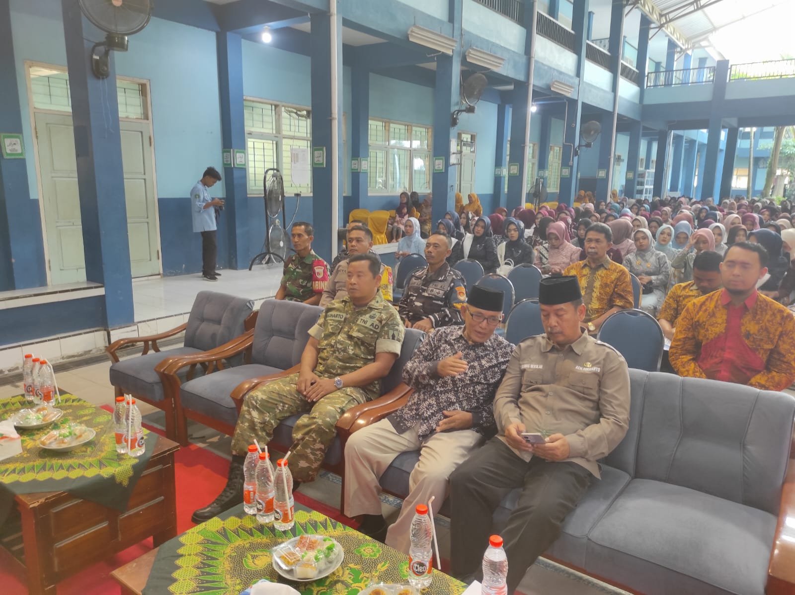 Bati Tuud Koramil 0825/17 Muncar Hadiri Tasyakuran Pelepasan Siswa Kelas XII SMKN Darul Ulum